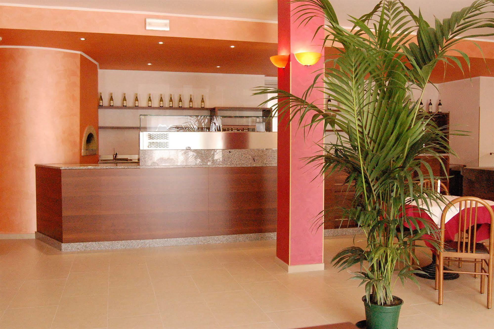 Hotel Ristorante Novara Expo Bareggio Exteriér fotografie